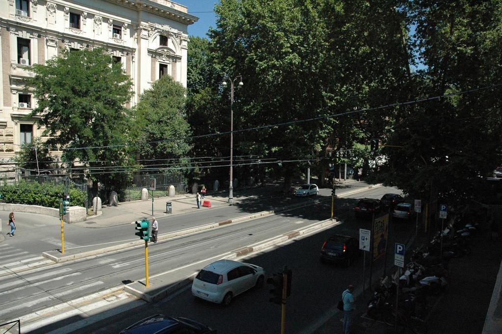 Pensión Domus Clara Roma